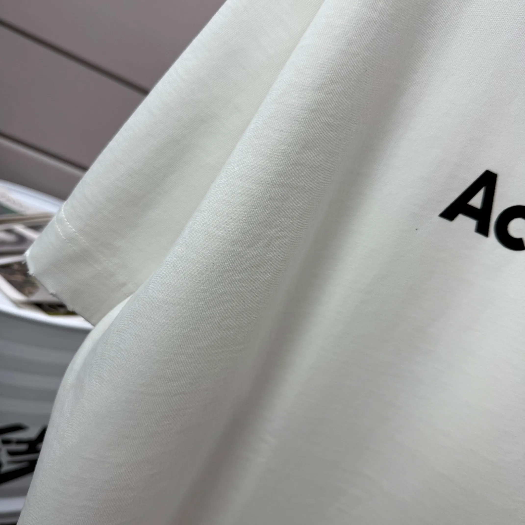 # 95 Acne studios Acne studios 2026 Spring and Summer New Arrival Washed and worn Round neck short-sleeved tee Men's and women's Same Style Loose version Flocking technology Color: Dark Black Washed white Washed gray Brown Washed red Size: S M L XL XXL Size: S (90-130 pounds) M (120-150 pounds) L (140-165 pounds) XL (160-180 pounds) XXL (180 pounds)
